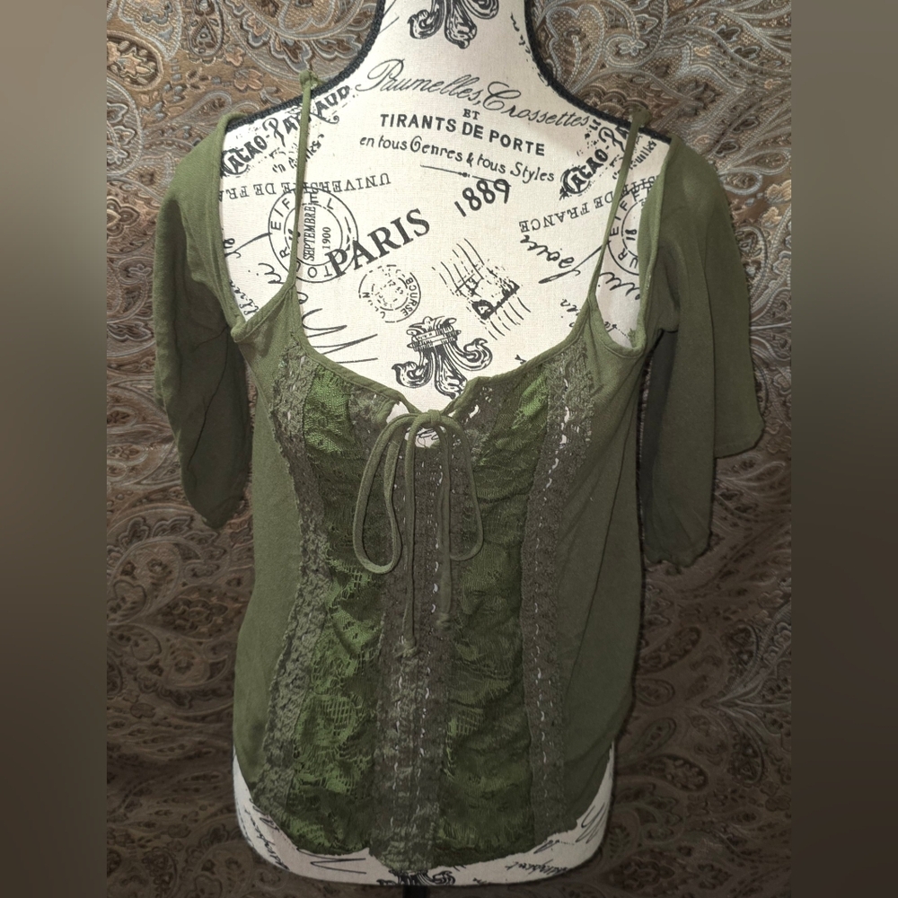 Chic Olive Green Lace Top